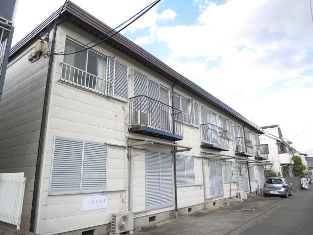 �����s�{���s����6���ڂ̃A�p�[�g�̌����O��