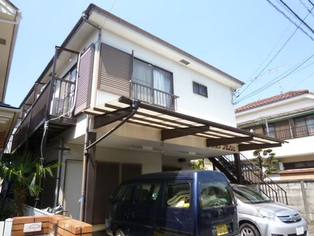 �����s�{���s�V���̃A�p�[�g�̌����O��