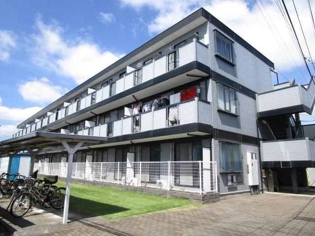 �����s�{���s���V���̃}���V�����̌����O��