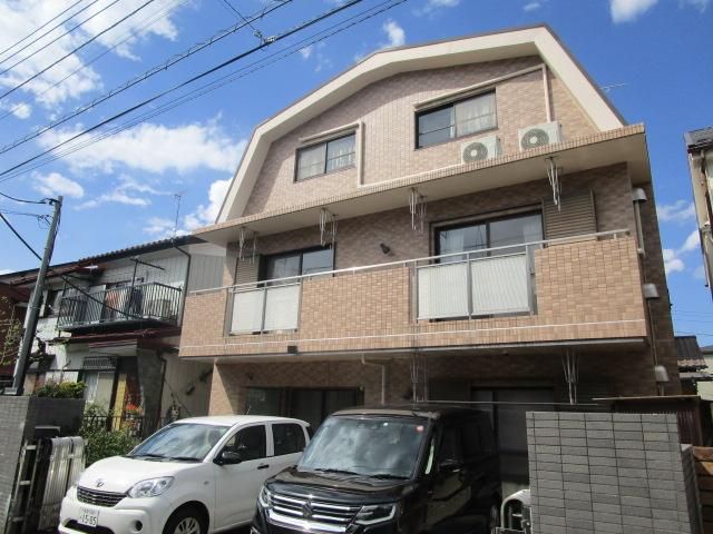 �����s�{���s�h���̃}���V�����̌����O��