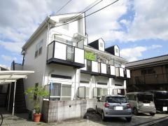 �����s�������s������1���ڂ̃A�p�[�g�̌����O��